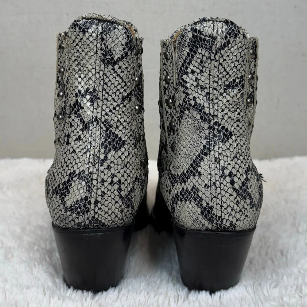 Ariat Eclipse black and white snakeskin booties-7B